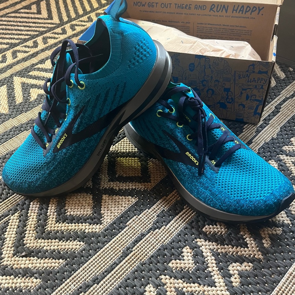 Brooks Levitate 3 Men’s Running Shoes Size 9.5 NIB